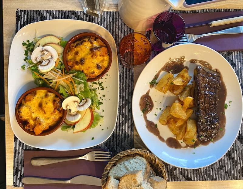 La Mignardise, restaurant toulouse, repas, deux assiettes bien servies